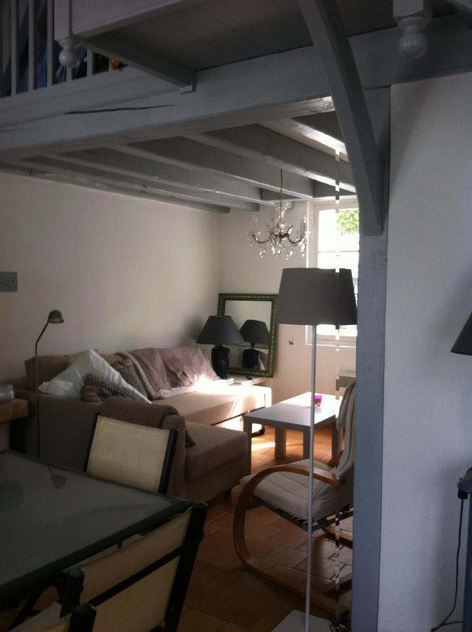 Charmante Petite Maison Typique Royan Juillet Location Minimum 7 Jours Pas De Court Sejour Сен-Жорж-де-Дідонн Екстер'єр фото